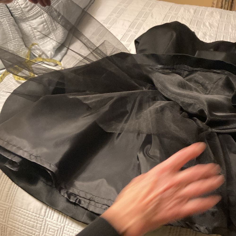 Perfect New Year's Eve Dress - Picture 12 of 14